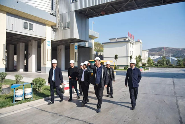 貴州銅仁環保局局長樊曉勇一行蒞臨中譽鼎力考察調研